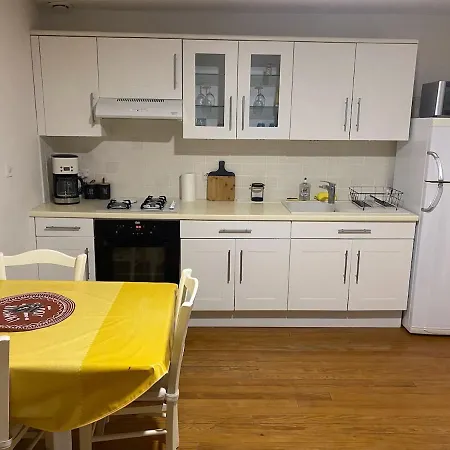 Beau T3 - A Proximite De La !